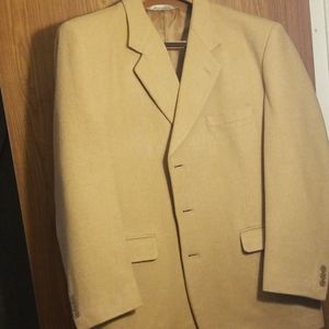 Tom Tailor tan jacket.